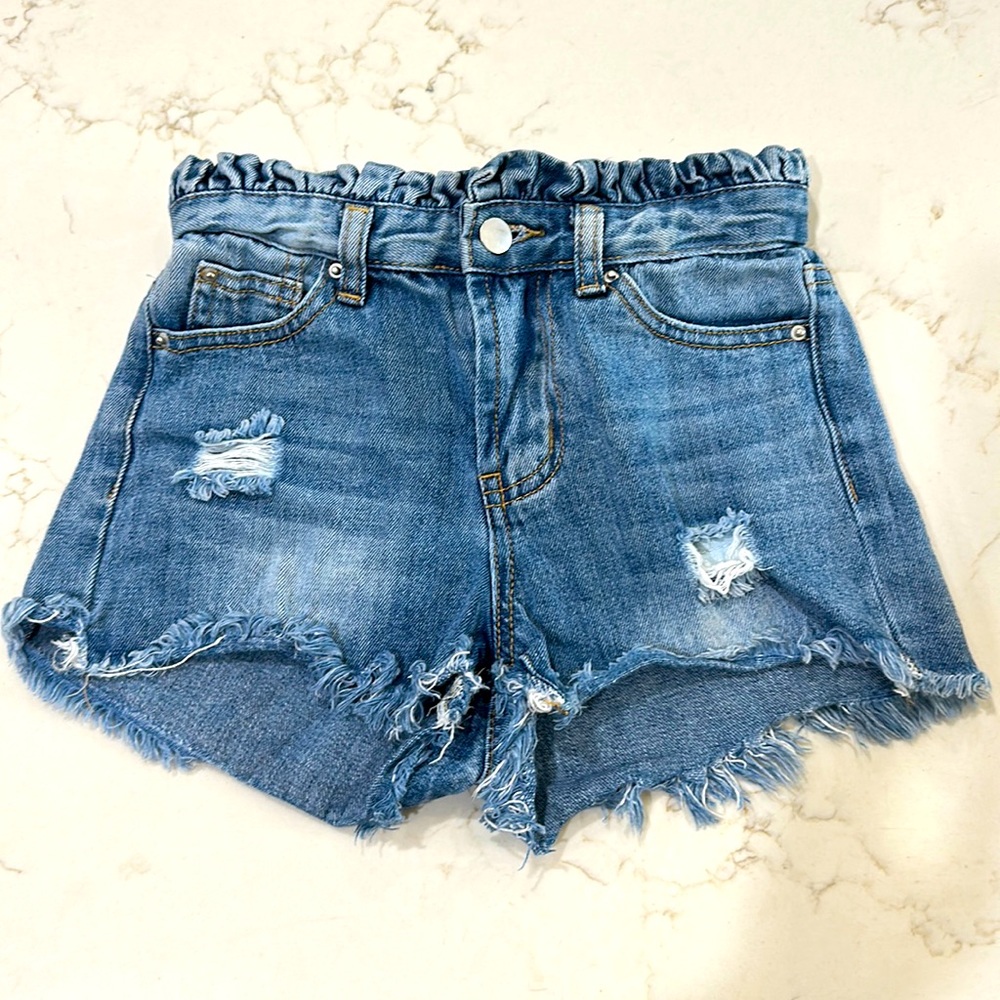 Hayden girl shorts M